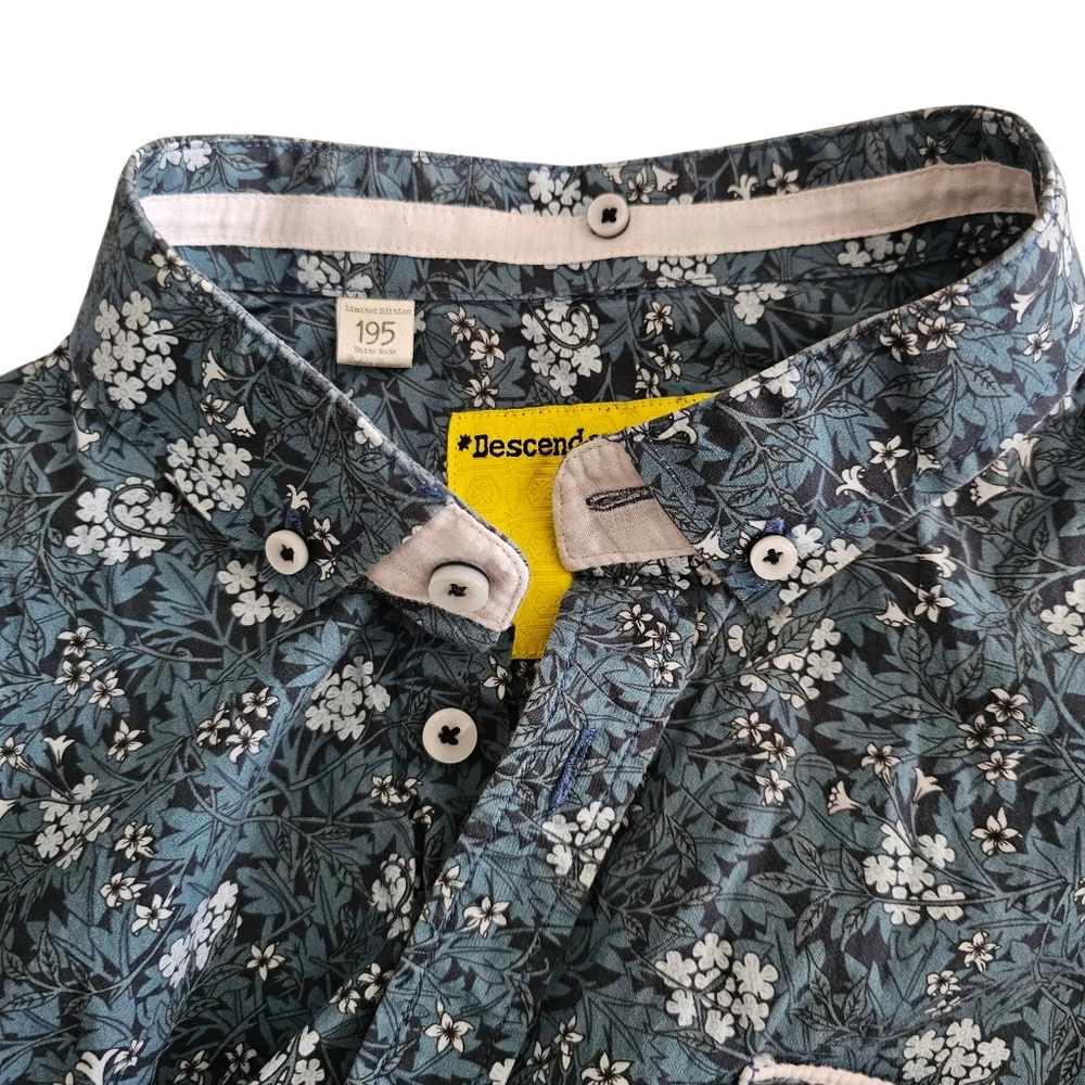 Descendant of Thieves Men's Button Up Short Sleeve Shirt‎ Blue Floral Cotton 2XL